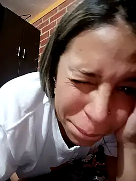 kiki_milu webcam