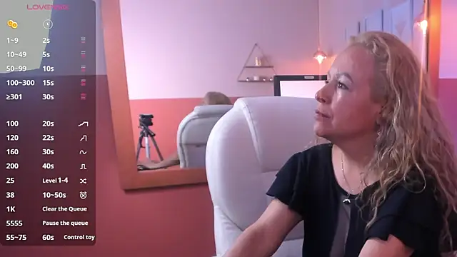 Ivonne_4 webcam