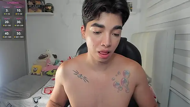 santy7v7 webcam