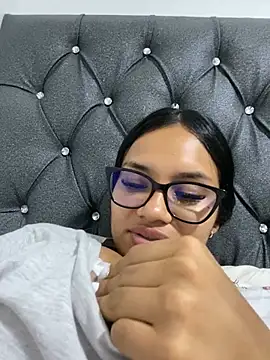Riana_Kean webcam