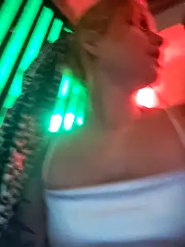cataleya_16 (F young) - Fingers in my pussy