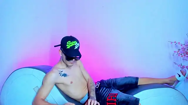 Pleasure_boys_hot webcam