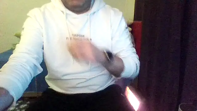 st206boy webcam