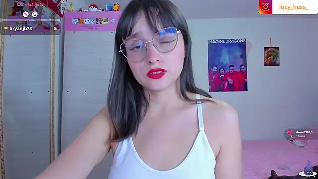Lucyy-hess live sex cam