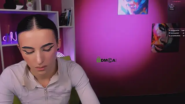 alia_skay webcam