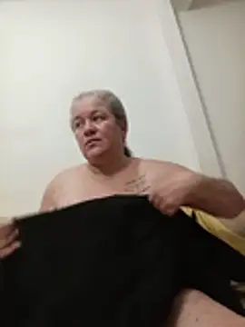 CheekySnowQueen_69 webcam