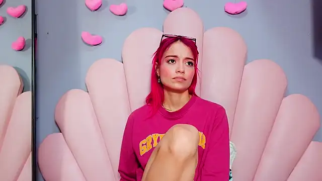 luci_miller webcam
