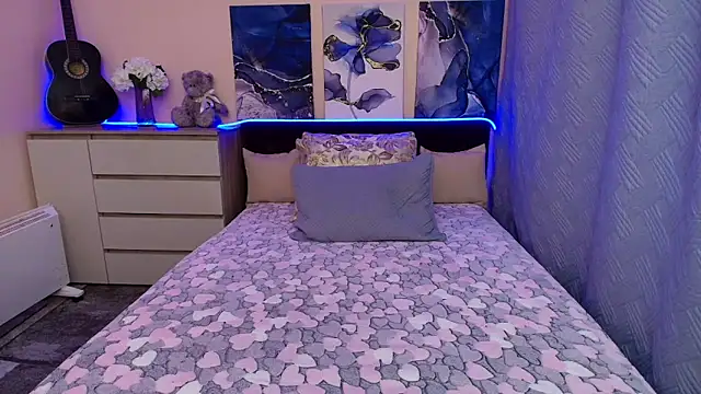 BlondPearl webcam