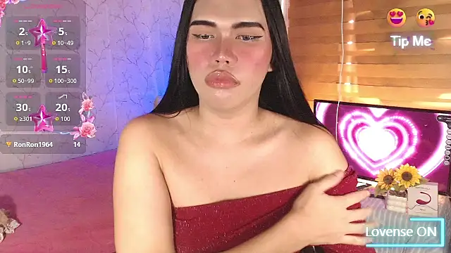SweetSurrender_ webcam
