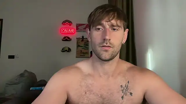 lukegunn (M young) - CUMSHOW!! Lets Get Naughty! PRVTS WELCUM