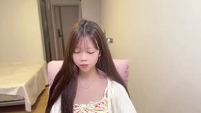 美女xiaobaozi-520在线直播