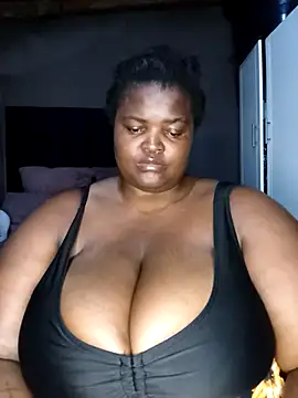 ChubbyLucia webcam