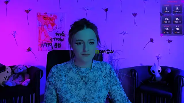 liana_kisses webcam