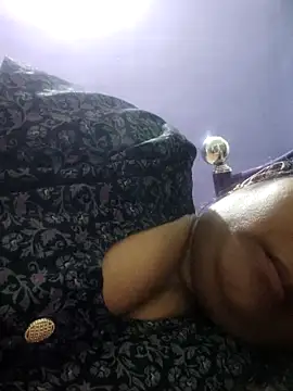 yamini1431 webcam