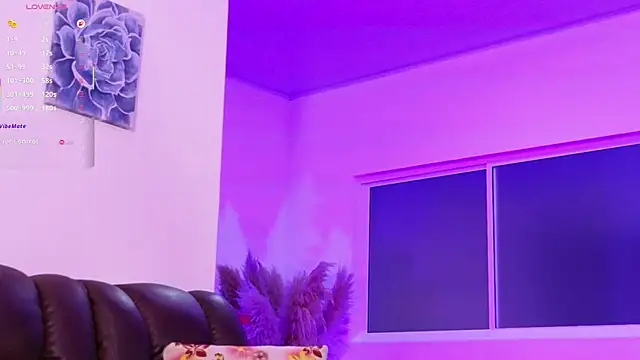 lara_giraldo webcam