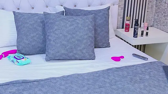 VioletSweetts webcam