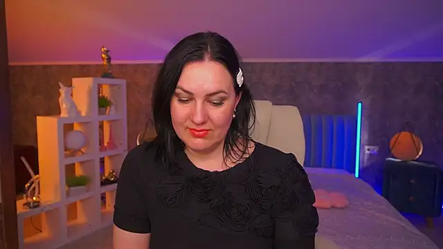 VelvetLuck webcam
