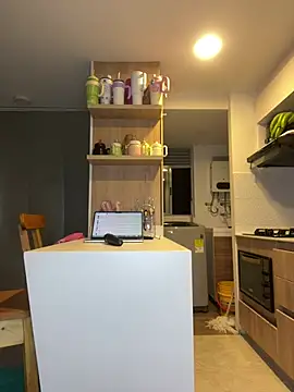 tabata_monroee webcam