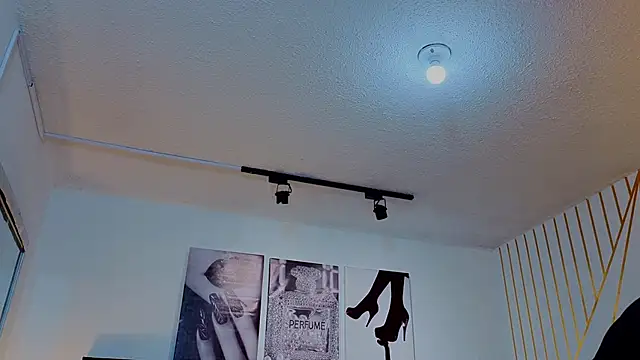 Zoe-yanin webcam