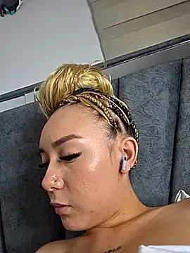 alaia_princess webcam