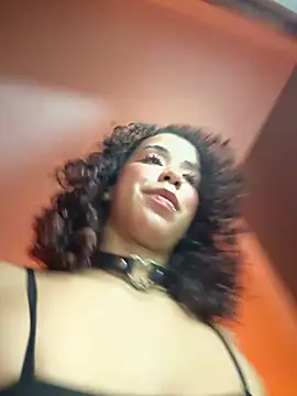 Woo_isDaphne webcam