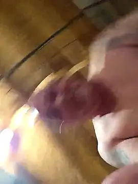 horny4you1 webcam