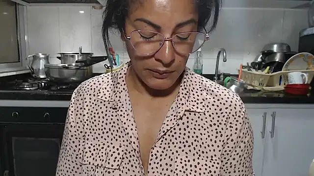 kateleyagrey webcam