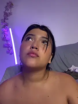 alisson_carolina73 webcam