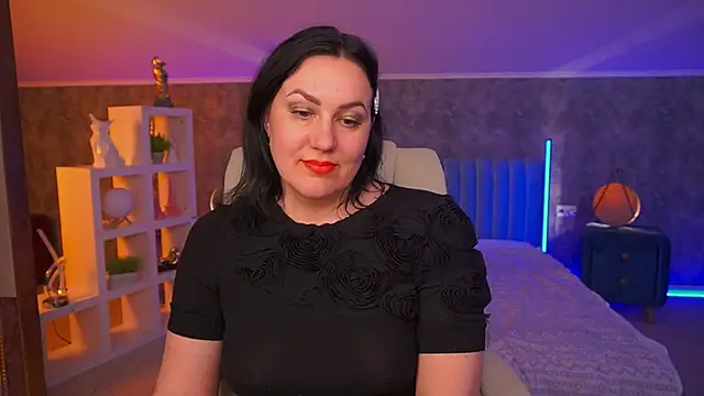 VelvetLuck webcam