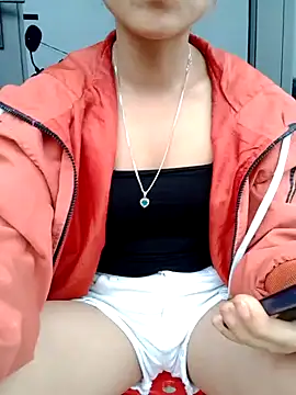 Zara-Lina webcam