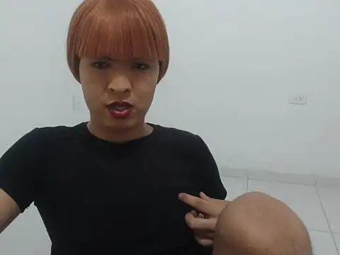 estefania224 webcam