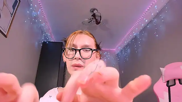 mikaella_nicole - Mikaella_Nicole's free webcam - UK Sex Cams