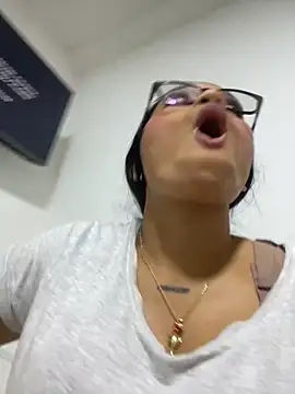 Riana_Kean webcam