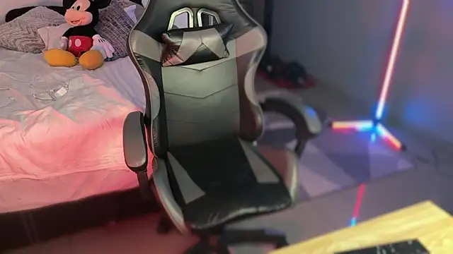 zamir333 webcam
