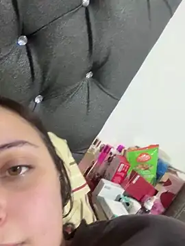 SarahCastro1_ webcam