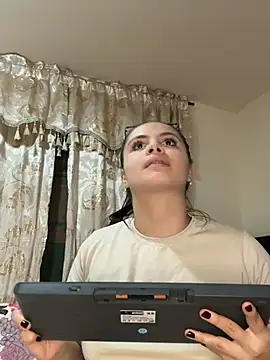 Tayler_Kim webcam