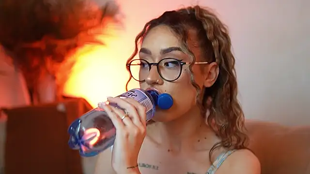 AileenKiss webcam