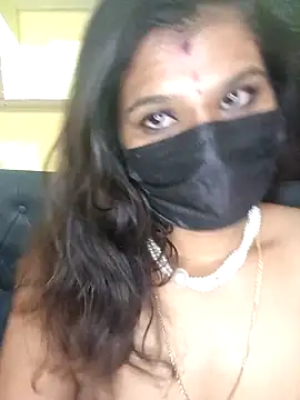 Premalatha_28 webcam