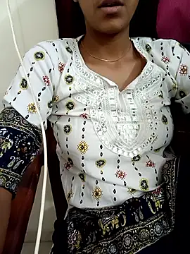 aushi_rajput webcam