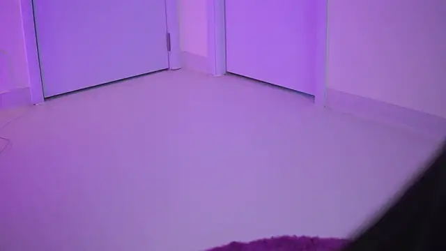 LatinaMorene webcam