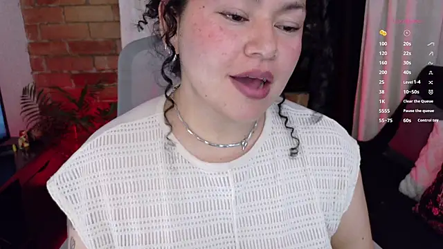 MissBronte webcam
