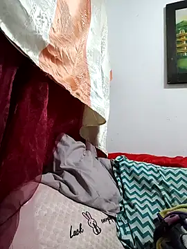 karlythoth@xh webcam