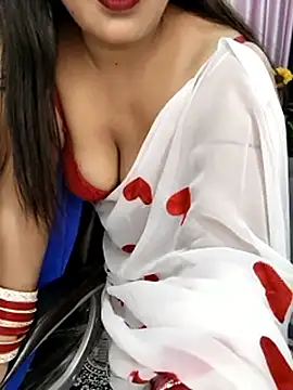 Curvy_Nayara webcam