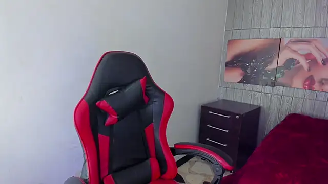 zoe_connor19 webcam