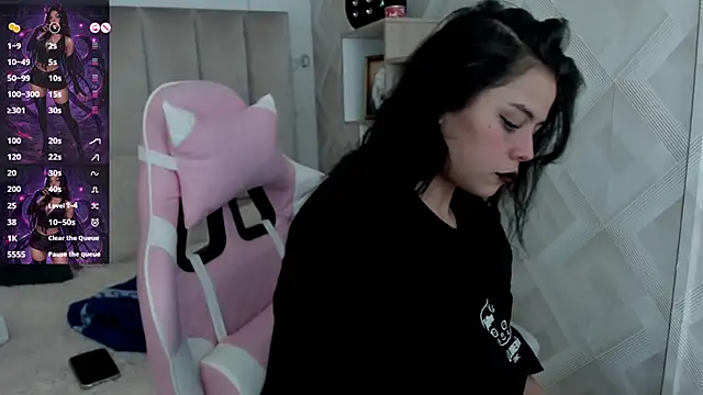 Kikii_1 webcam