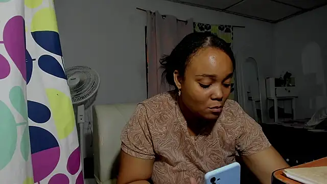 Paulastone420 webcam
