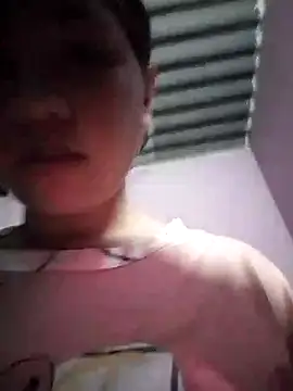Pervertida15 webcam