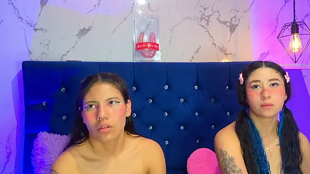 Dakotaa_Johnson webcam