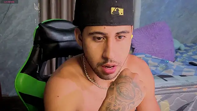 daiki_jack - Daiki_Jack's free webcam - UK Sex Cams