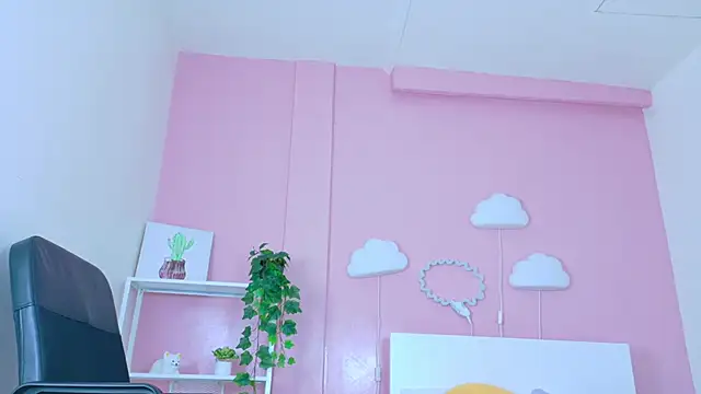 SeleneGibson__ webcam